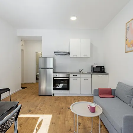 Apartmán Levicka - 10 *